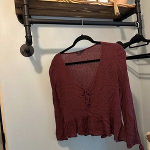 American Eagle flowy top